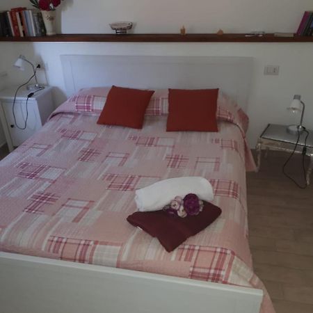 Bed and Breakfast Ai Tre Limoni Varraze Exterior foto
